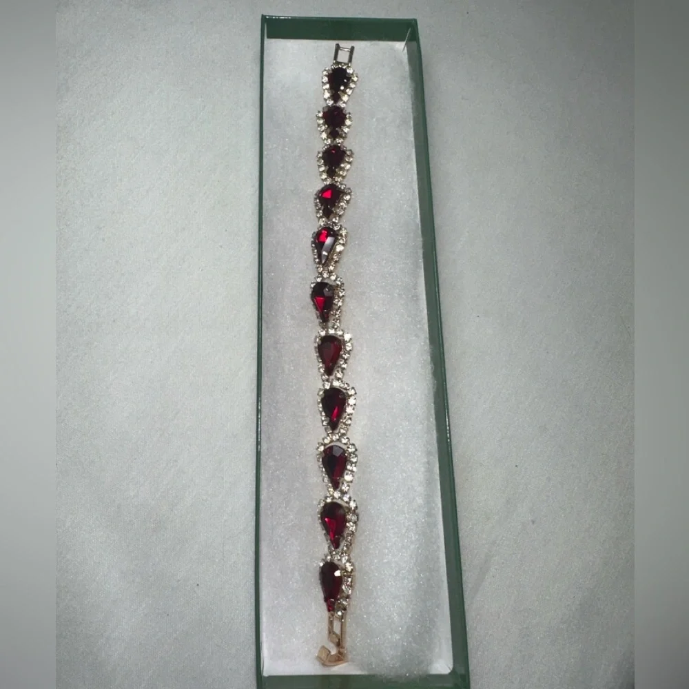 Vintage Inspired Red Stone Bracelet Gold Tone Teardrop Crystal Statement Jewelry